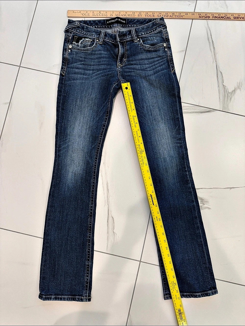 Express Barely Boot Low Rise Jeans Bootcut Jeans Blue Waist 2R